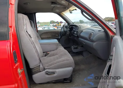 2001 Dodge Ram 2500 St z USA, uszkodzony, nr VIN 1B7KF23611J263662